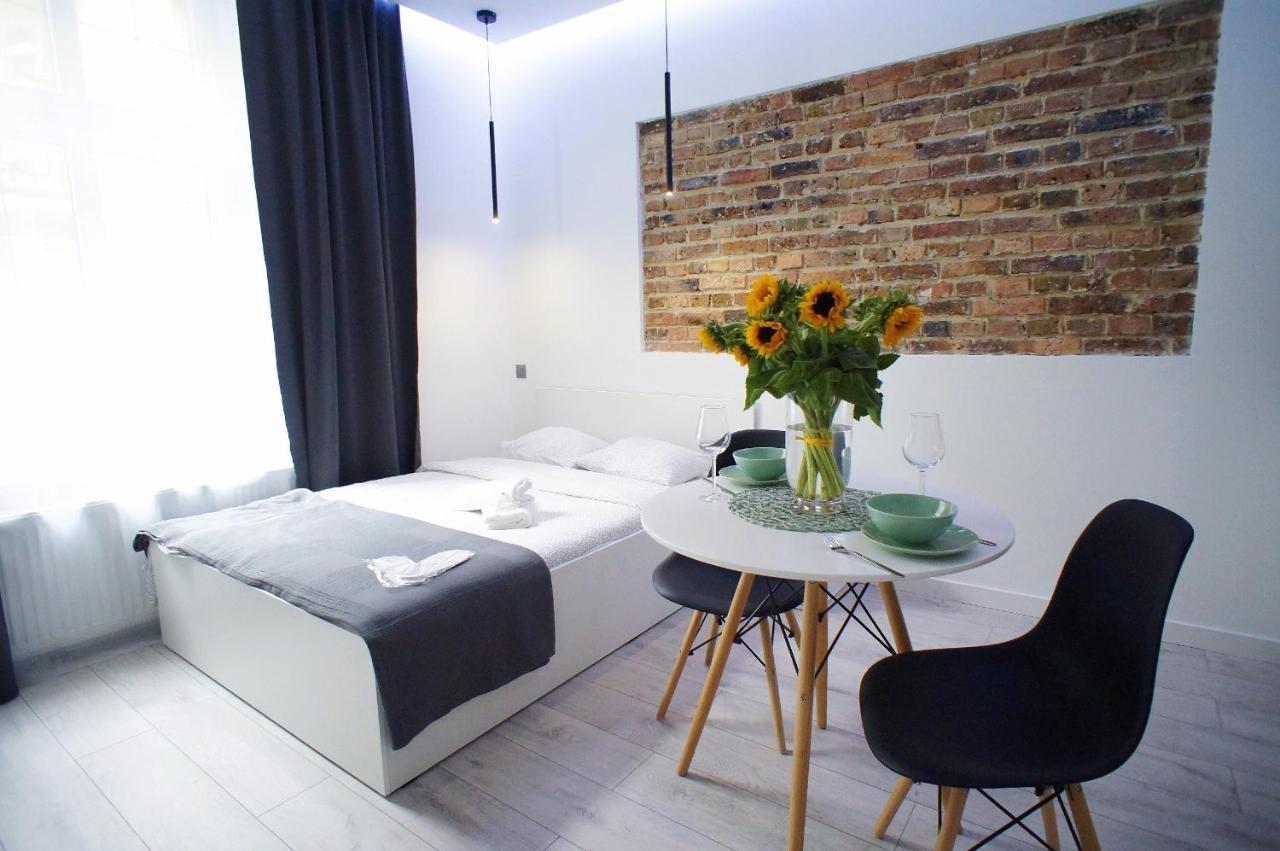 Stylowe Apartamenty Old Gallery, Zabrska 5 Katoviçe Dış mekan fotoğraf